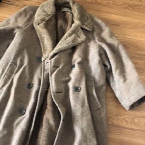 Gorgeous vintage men’s coat​